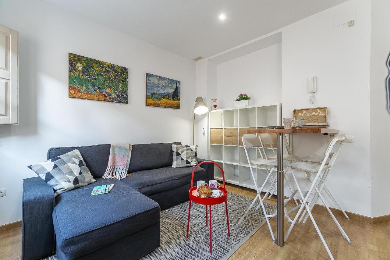 Central Malaga Apartment At Mitjana Plaza Exterior foto